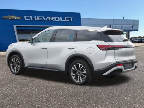 Used 2023 INFINITI QX60 Luxe image 3