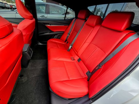 Used 2025 Toyota Camry XSE image 30