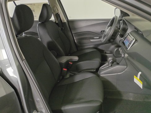 New 2025 Nissan Kicks Play S image 41