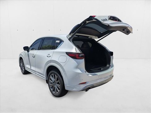 New 2025 MAZDA CX-5 Signature image 9