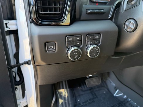New 2026 GMC Sierra 1500 AT4 w/ AT4 Premium Package image 14