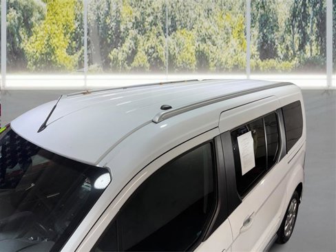 Used 2018 Ford Transit Connect XLT image 12
