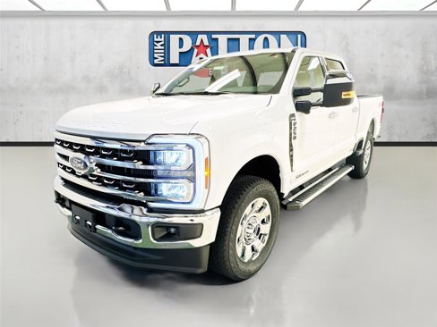 New 2025 Ford F250 Lariat w/ Chrome Package image 3