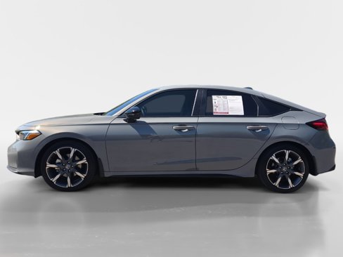 Used 2025 Honda Civic Sport Touring image 2