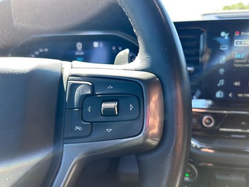 Used 2022 Chevrolet Silverado 1500 ZR2 w/ Technology Package image 13