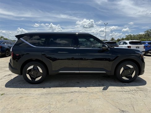 New 2026 Kia EV9 Wind image 3