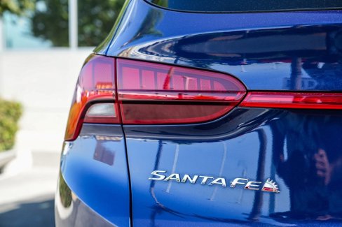 Used 2022 Hyundai Santa Fe Limited image 7
