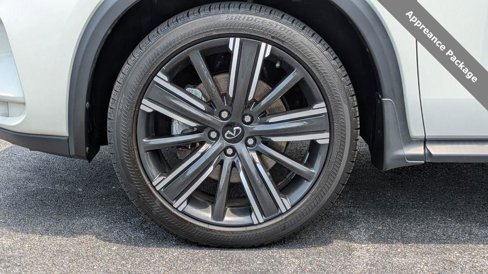 Certified 2022 INFINITI QX50 Luxe w/ Appearance Package image 30