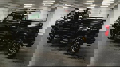 Certified 2024 Chevrolet Colorado ZR2 w/ Technology Package image 6
