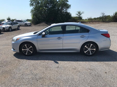 Used 2017 Subaru Legacy 2.5i Limited image 2