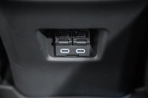 New 2025 Toyota RAV4 XLE image 32