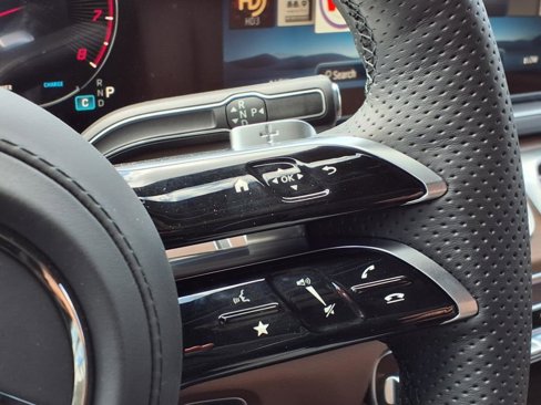 New 2025 Mercedes-Benz GLS 450 4MATIC image 23