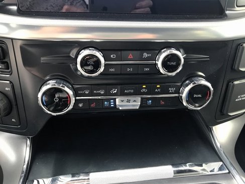 New 2025 Ford F150 Lariat w/ Equipment Group 502A High image 18