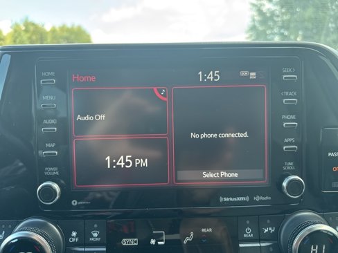 Used 2021 Toyota Highlander XLE image 28