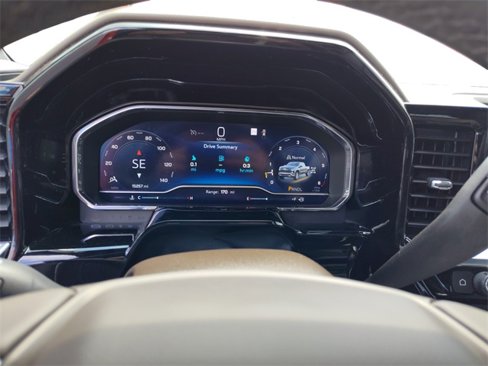 Used 2024 Chevrolet Silverado 1500 LT image 23