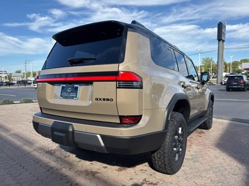 New 2025 Lexus GX 550 image 8