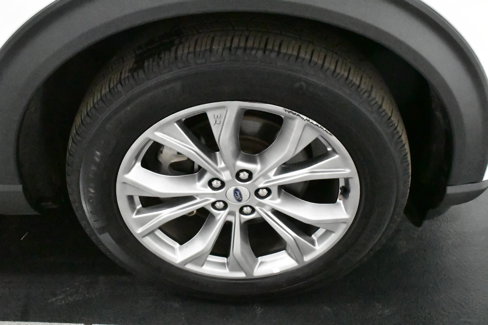Used 2024 Ford Explorer Limited image 34
