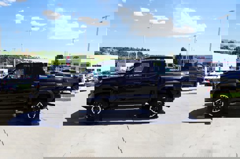 New 2025 Toyota Tacoma TRD Off-Road w/ TRD Off Road Upgrade Package image 5