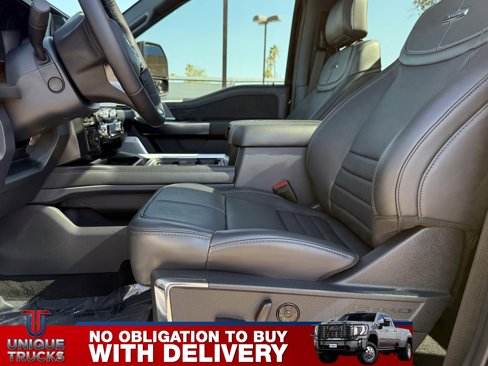 Used 2025 Ford F450 Platinum w/ Camper Package image 18