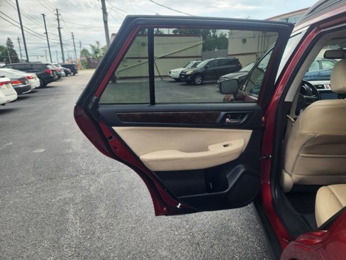 Used 2015 Subaru Outback 2.5i Limited image 31