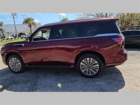 New 2025 INFINITI QX80 Sensory image 12
