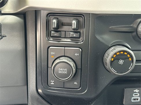 New 2025 Ford F350 XLT w/ FX4 Off-Road Package image 23