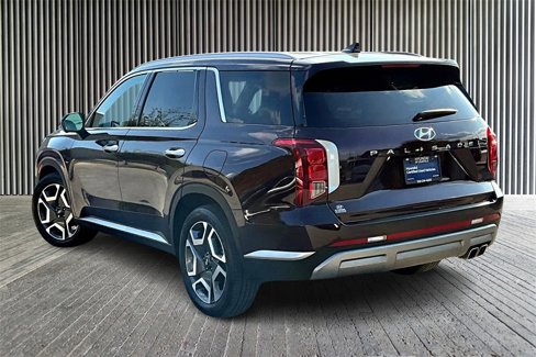 Used 2024 Hyundai Palisade SEL image 2