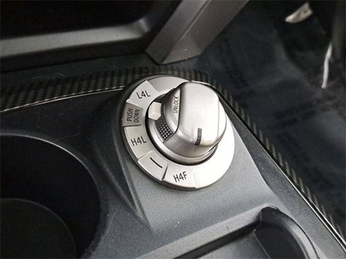 Used 2020 Toyota 4Runner Limited image 31