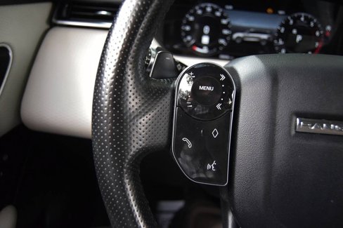 Used 2019 Land Rover Range Rover Velar S image 16