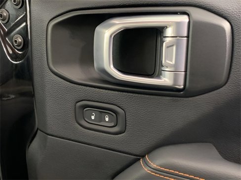 Certified 2021 Jeep Gladiator Mojave image 37