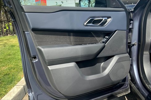 New 2026 Land Rover Range Rover Velar S image 10