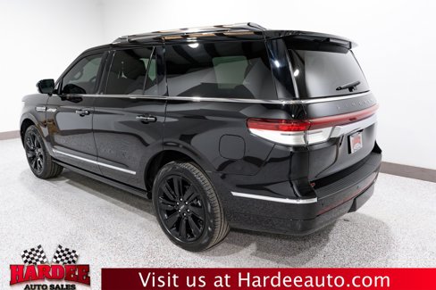 Used 2024 Lincoln Navigator Reserve w/ Equipment Group 201A image 3