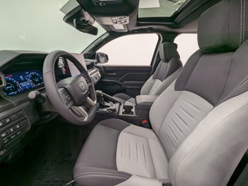 New 2025 Toyota Tacoma SR image 4