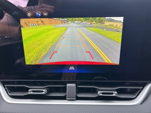 New 2025 Chevrolet Equinox LT w/ Convenience Package II image 24