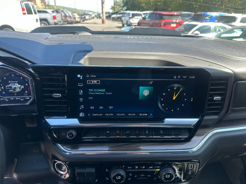 Used 2023 Chevrolet Silverado 1500 LT Trail Boss image 13