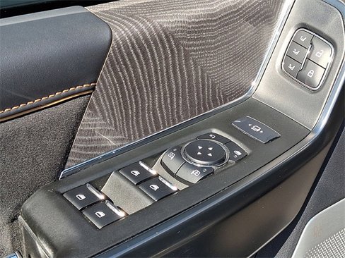 Certified 2024 Ford F250 Platinum image 21