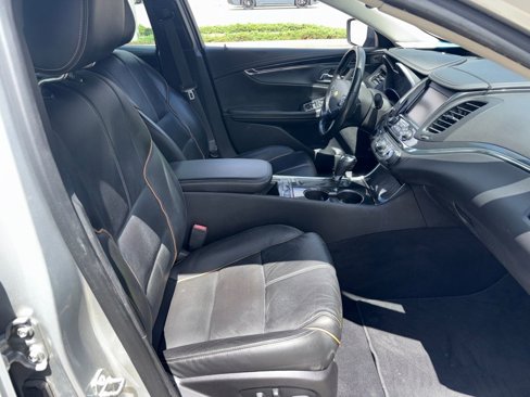 Used 2018 Chevrolet Impala Premier w/ Premier Confidence Package image 26