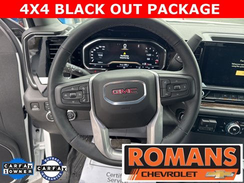 Used 2024 GMC Sierra 1500 Elevation image 18