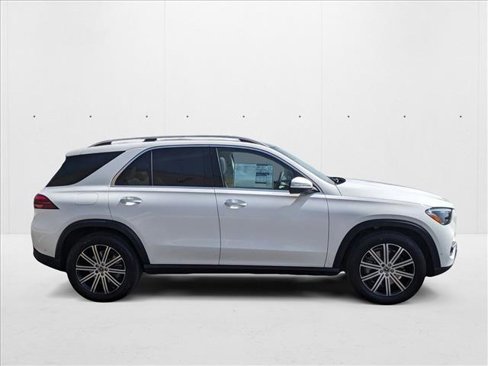 New 2026 Mercedes-Benz GLE 450e 4MATIC image 4