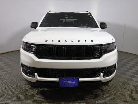 Used 2023 Jeep Wagoneer Series II image 3