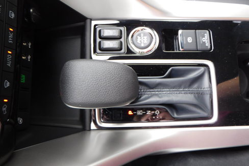 New 2025 Mitsubishi Eclipse Cross SEL image 32
