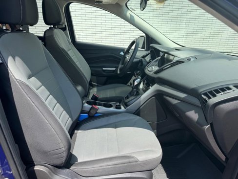 Used 2016 Ford Escape SE w/ Equipment Group 201A image 10
