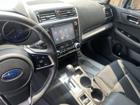 Used 2018 Subaru Outback 2.5i Premium image 3