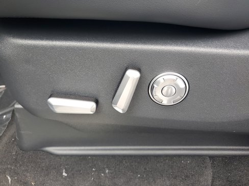 New 2025 Lincoln Navigator Black Label image 13