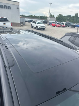 New 2025 Chrysler Pacifica Select w/ Fav Edition Package image 10