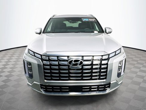 Used 2025 Hyundai Palisade Calligraphy image 2