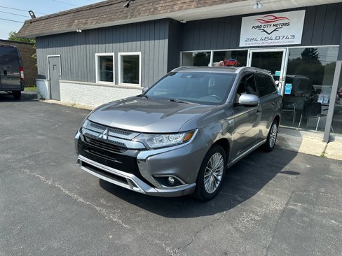 Used 2022 Mitsubishi Outlander SEL image 3