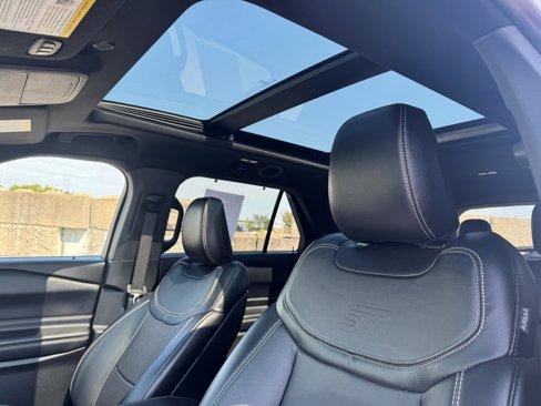 Used 2020 Ford Explorer ST w/ ST Street Pack image 12
