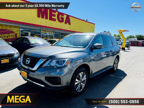 Used 2020 Nissan Pathfinder S image 1