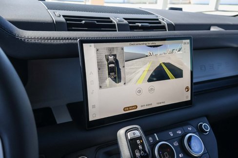 New 2025 Land Rover Defender 110 S image 23